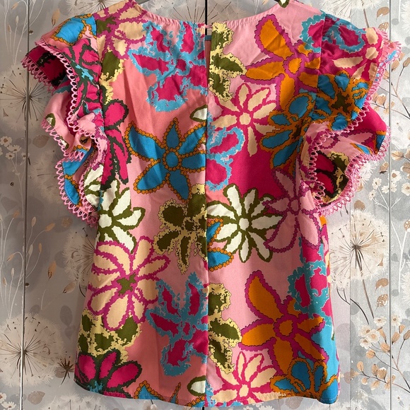 Jenny B  Ruffle Sleeve top - Picture 3 of 5